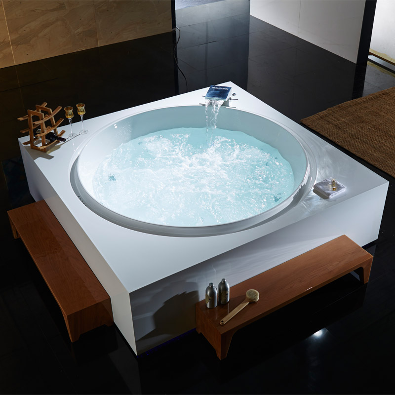 Spaa stiilis massaaživann ülevoolurenniga Nautic Max I W Machine